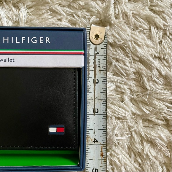 Tommy Hilfiger Men’s Wallet NEW - Picture 8 of 9
